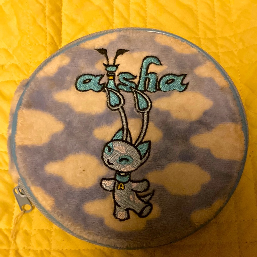 Aisha Neopets plush cd case